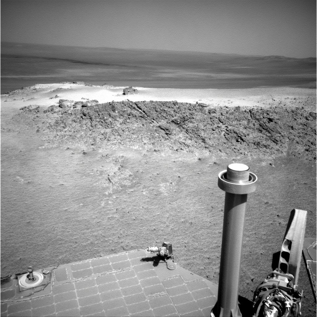 NASA Rover Spends Martian Winter Probing Inside Red Planet